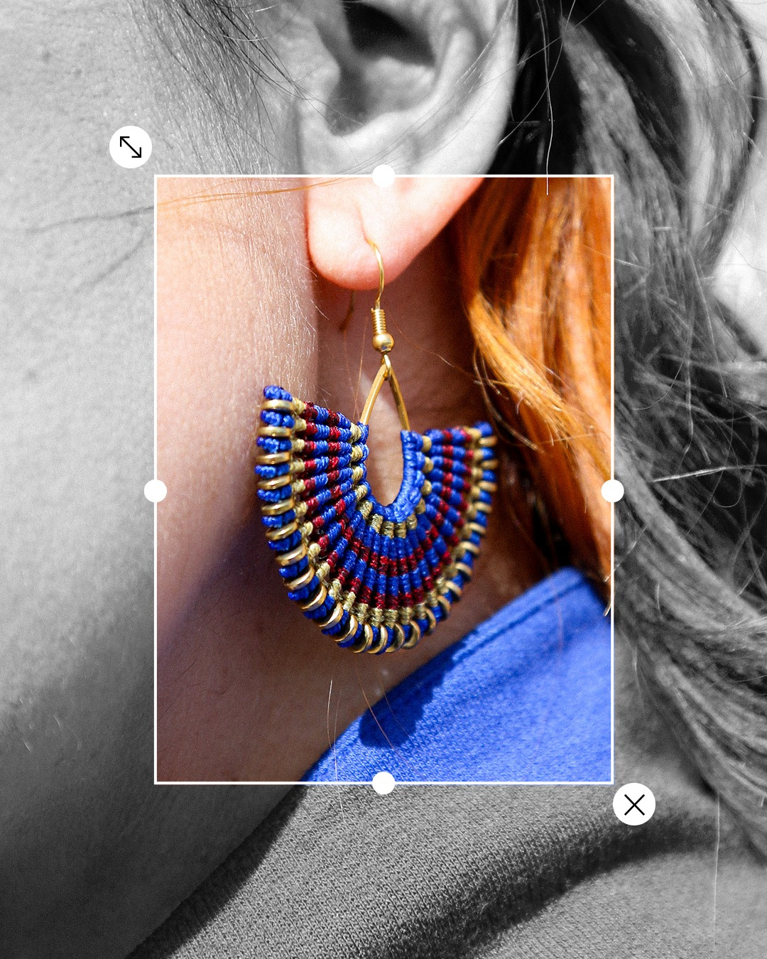 A vibrant mix of blue and red, finished with golden touches. What else to ask for?🧡 Link in bio
#macramekoutsakis #handmadejewellery #macrame #martakia #march